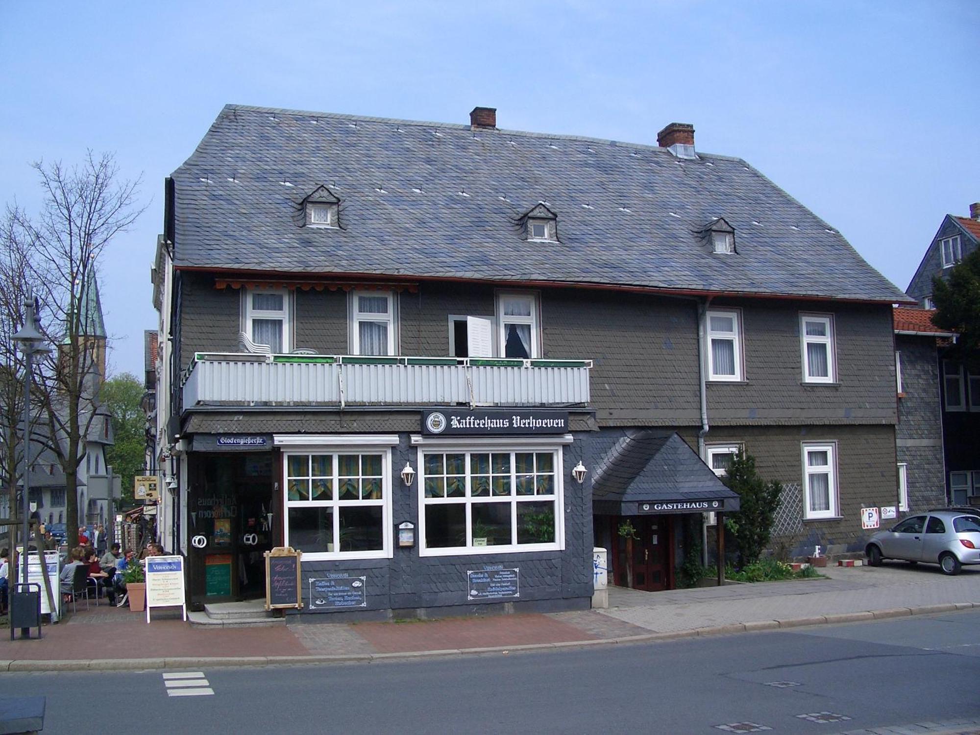 Gaestehaus Verhoeven กอสลาร์ ภายนอก รูปภาพ
